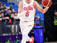 年轻球员突破性表现，成为球队新核心