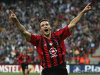 拉齐奥客场被AC米兰击败战况两连败